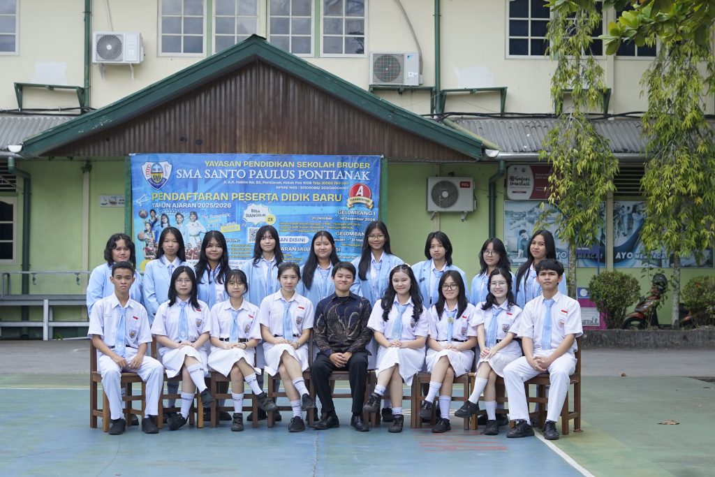 SMA Santo Paulus Pontianak